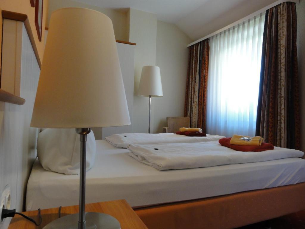 Pension Zeitlos Potsdam Kamer foto